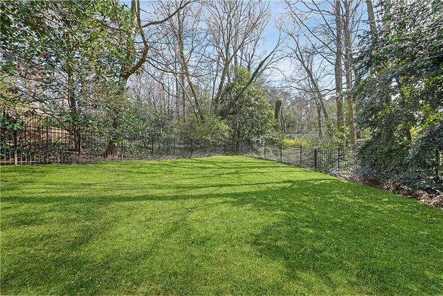 406 Spring House Cove NE, Atlanta, GA 30307