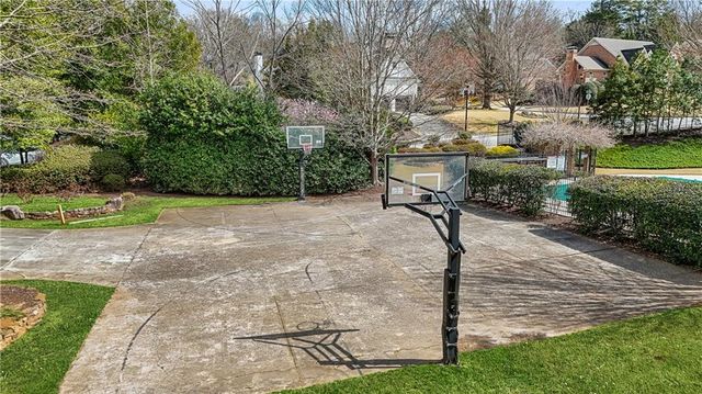 406 Spring House Cove NE, Atlanta, GA 30307