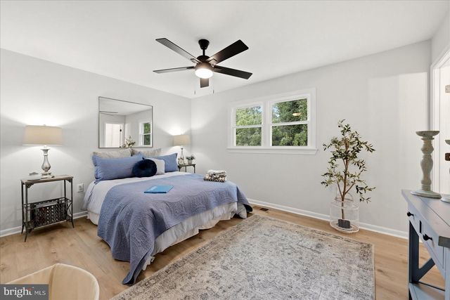 9309 CROSS BOW RD, Fort Washington, MD 20744