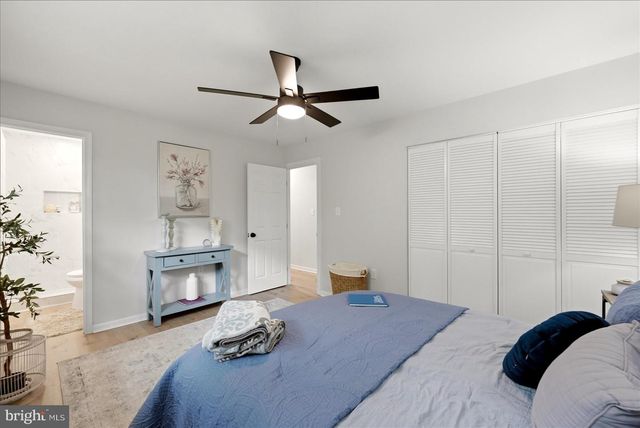 9309 CROSS BOW RD, Fort Washington, MD 20744