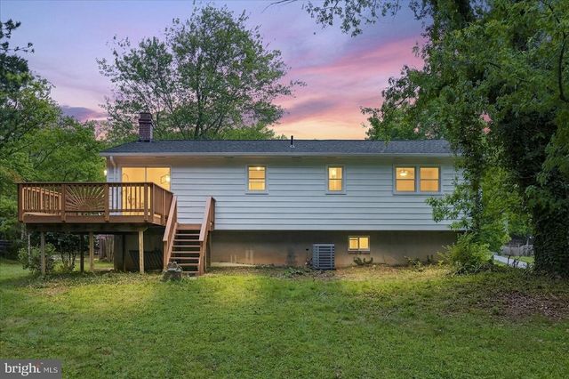 9309 CROSS BOW RD, Fort Washington, MD 20744