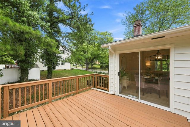9309 CROSS BOW RD, Fort Washington, MD 20744
