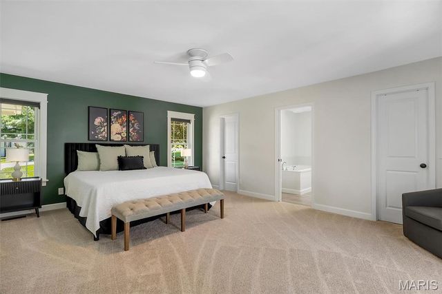 11 Rue Grand Drive, Lake St Louis, MO 63367