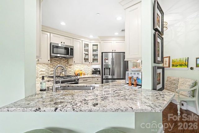 401 N Church Street 208, Charlotte, NC 28202