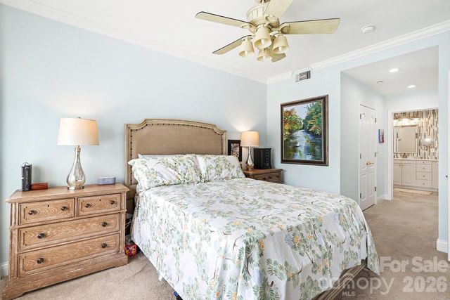 401 N Church Street 208, Charlotte, NC 28202