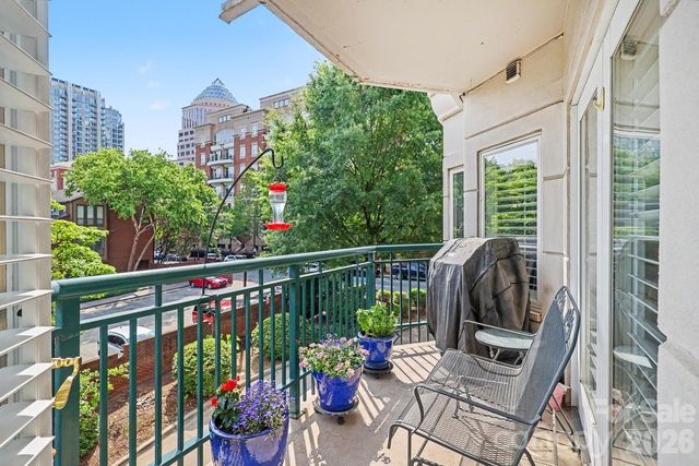 401 N Church Street 208, Charlotte, NC 28202