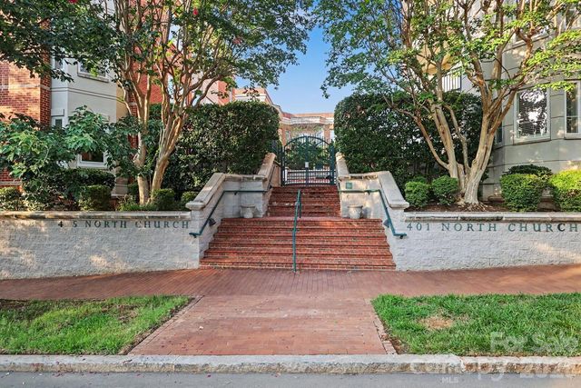 401 N Church Street 208, Charlotte, NC 28202