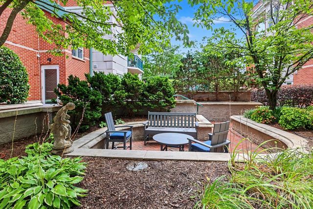 401 N Church Street 208, Charlotte, NC 28202