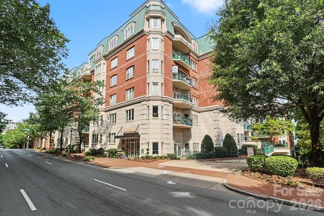 401 N Church Street 208, Charlotte, NC 28202