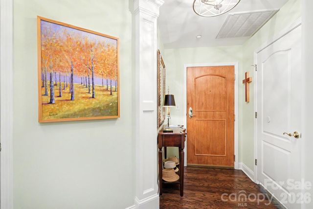 401 N Church Street 208, Charlotte, NC 28202