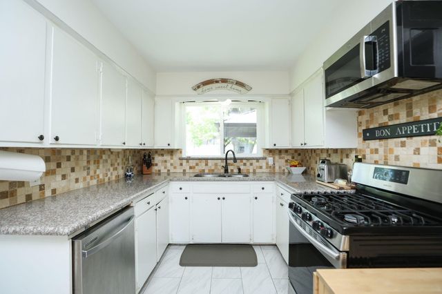 206 Irene Street, Deer Park, TX 77536