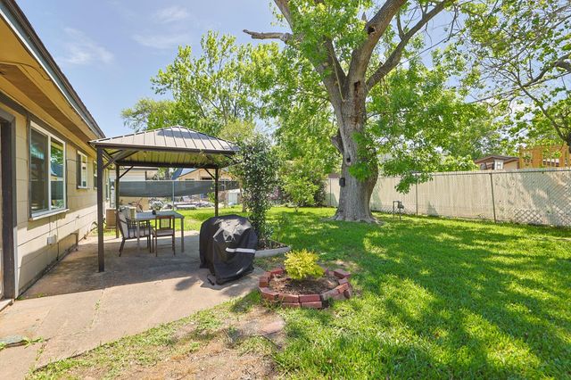 206 Irene Street, Deer Park, TX 77536