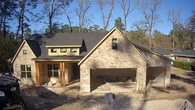 2112 Greentree Drive, Huntsville, TX 77340