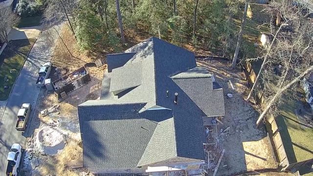 2112 Greentree Drive, Huntsville, TX 77340