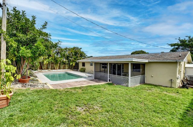 4163 NW 2nd Court, Boca Raton, FL 33431