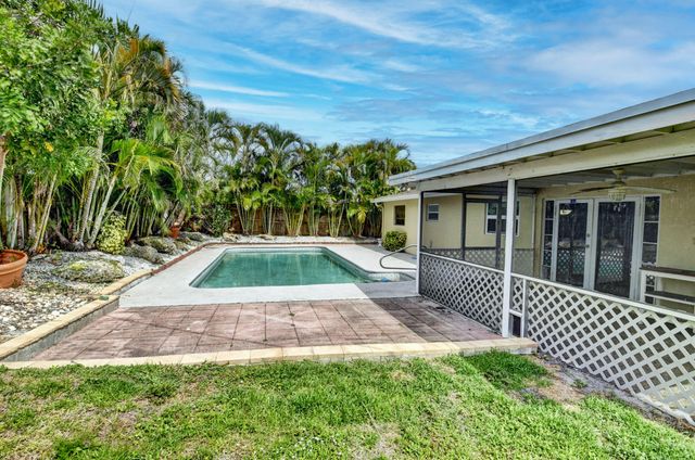 4163 NW 2nd Court, Boca Raton, FL 33431