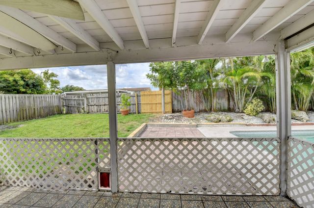 4163 NW 2nd Court, Boca Raton, FL 33431