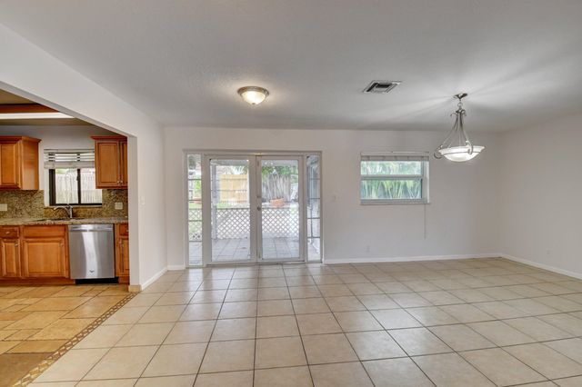 4163 NW 2nd Court, Boca Raton, FL 33431