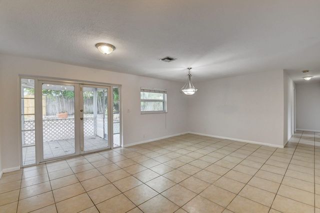 4163 NW 2nd Court, Boca Raton, FL 33431
