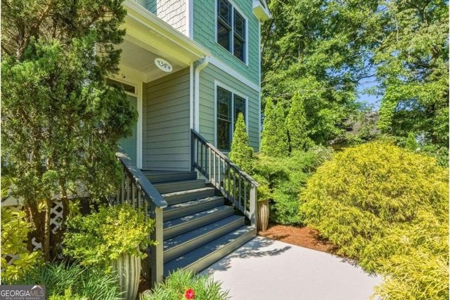 1324 Cambridge Avenue, Atlanta, GA 30344