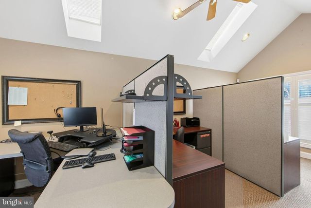 4024 W CHESTER PIKE, Newtown Square, PA 19073