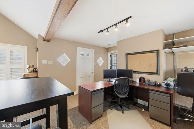 4024 W CHESTER PIKE, Newtown Square, PA 19073