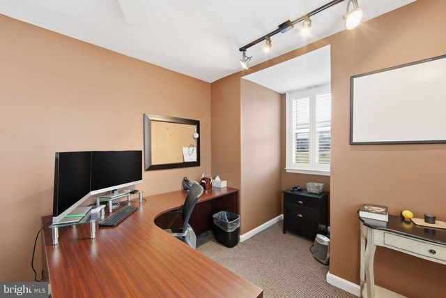 4024 W CHESTER PIKE, Newtown Square, PA 19073