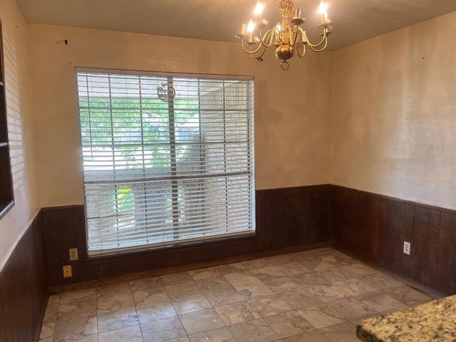 7130 Log Hollow Drive, Houston, TX 77040