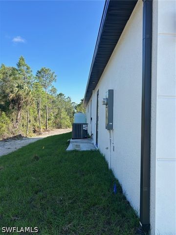 2894 43rd AVE NE, Naples, FL 34120