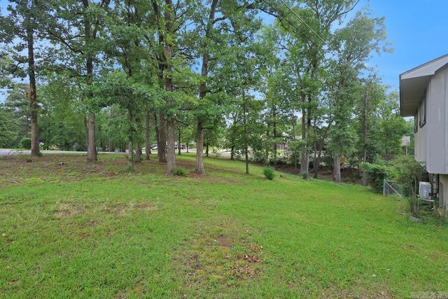 203 Halteria Point, Hot Springs, AR 71913