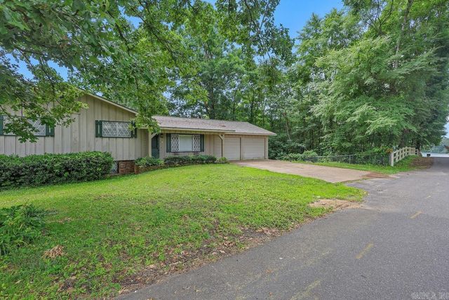 203 Halteria Point, Hot Springs, AR 71913