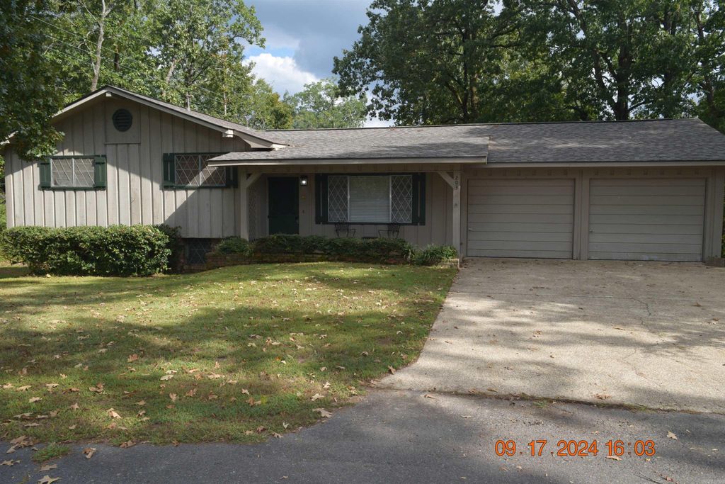 203 Halteria Point, Hot Springs, AR 71913