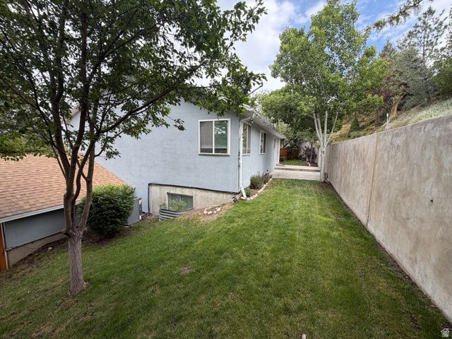 1682 E SUNRISE MEADOW DR, Sandy, UT 84093
