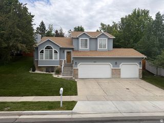 1682 E SUNRISE MEADOW DR, Sandy, UT 84093