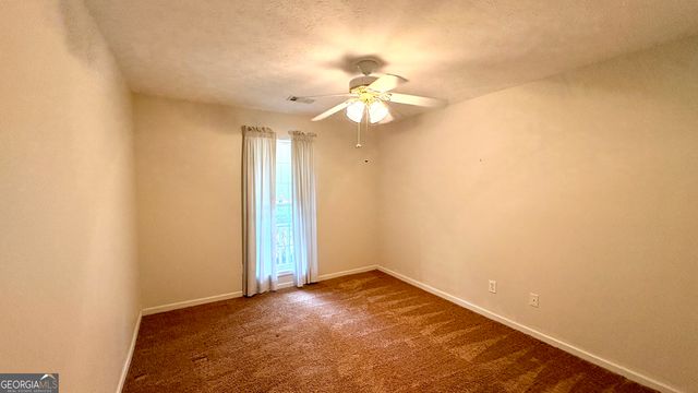 112 Foxdale Drive, Lagrange, GA 30240