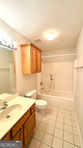 112 Foxdale Drive, Lagrange, GA 30240