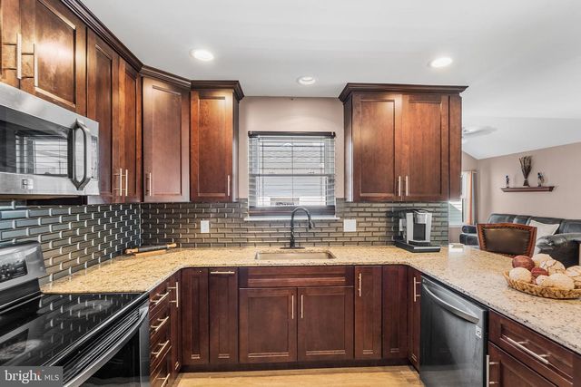 113 BUENA VISTA DR, New Castle, DE 19720