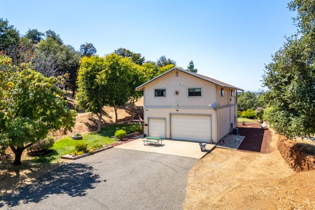 1350 2nd Street, Anderson, CA 96007