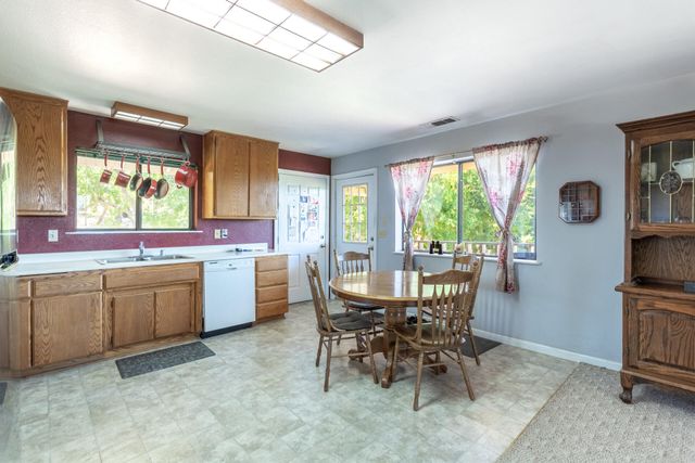 1350 2nd Street, Anderson, CA 96007