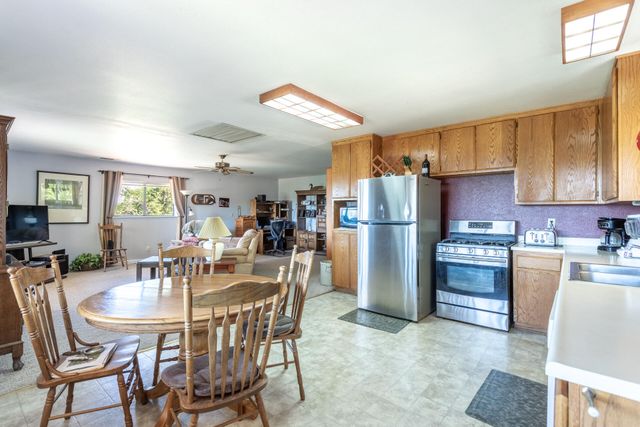1350 2nd Street, Anderson, CA 96007