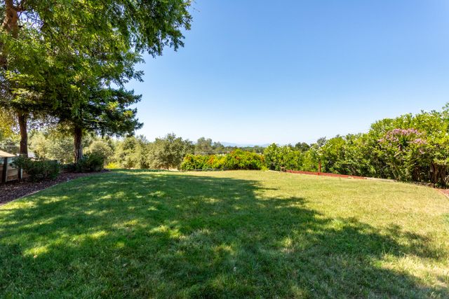 1350 2nd Street, Anderson, CA 96007