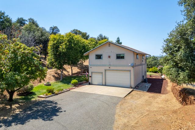 1350 2nd Street, Anderson, CA 96007