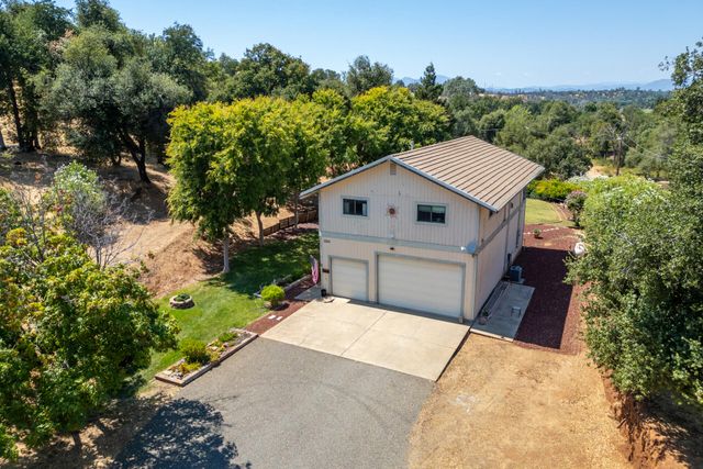 1350 2nd Street, Anderson, CA 96007