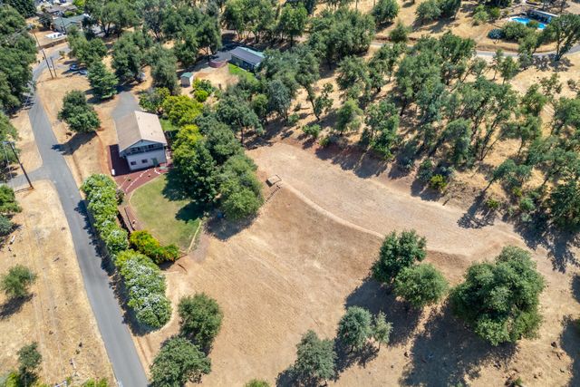 1350 2nd Street, Anderson, CA 96007