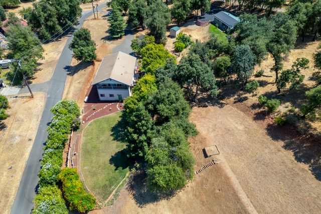 1350 2nd Street, Anderson, CA 96007