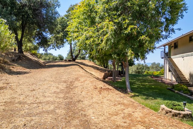 1350 2nd Street, Anderson, CA 96007