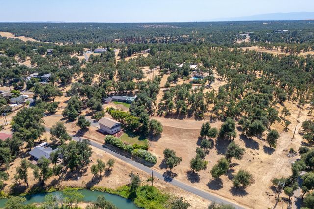 1350 2nd Street, Anderson, CA 96007