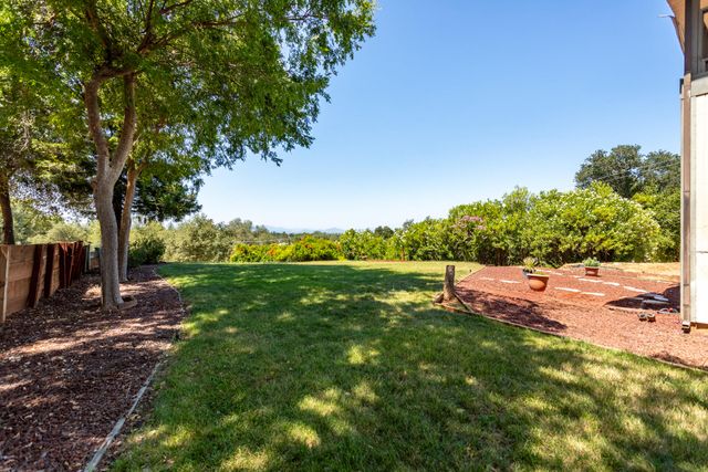 1350 2nd Street, Anderson, CA 96007