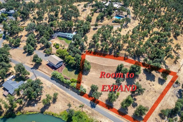 1350 2nd Street, Anderson, CA 96007