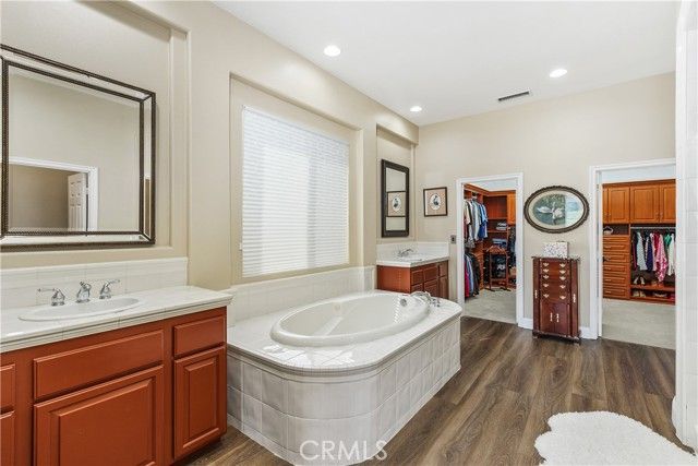 22961 Banbury CT, Murrieta, CA 92562